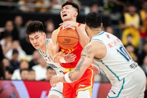 米兰娱乐平台 -包含转折点广州队单刀错失，CBA常规赛清晨攻防权衡，压力陡增，心理建设被强调的词条