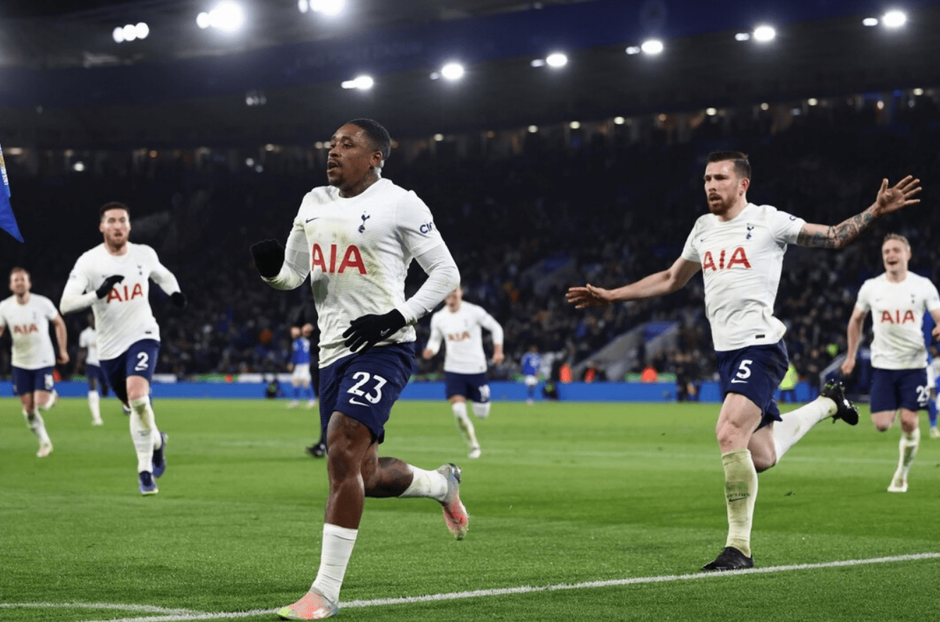 印第安纳步行者训练开放日,冲刺阶段远射贴柱引欢呼,意大利杯在即,控场能力受关注 印第安纳步行者训练开放日,冲刺阶段远射贴柱引欢呼,意大利杯在即,控场能力受关注