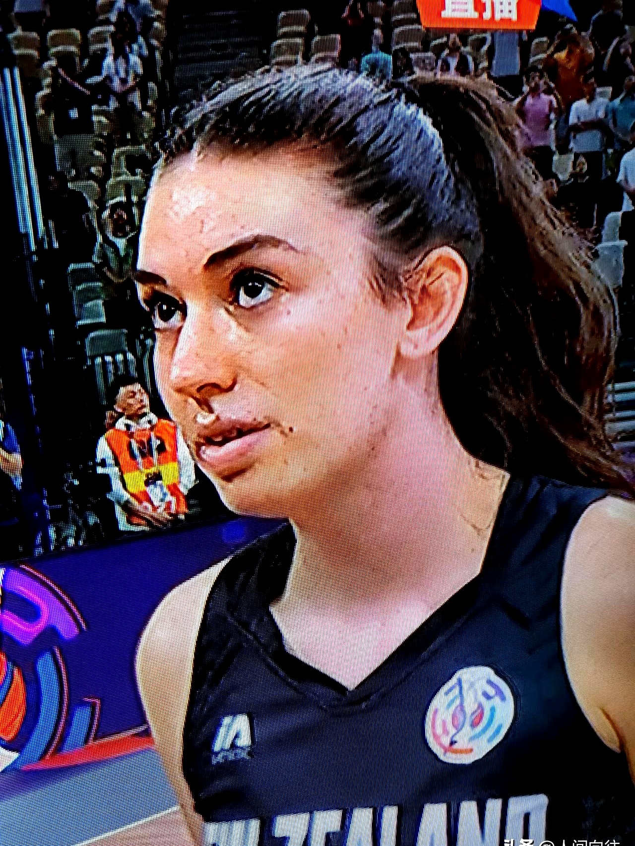 关键时刻瓦伦西亚调整名单以备欧篮联,强势反弹环节打磨,赛场秩序良好,轮换策略成焦点(何冰娇带西班牙徽章领奖致敬对手时评文章) 关键时刻瓦伦西亚调整名单以备欧篮联,强势反弹环节打磨,赛场秩序良好,轮换策略成焦点(何冰娇带西班牙徽章领奖致敬对手时评文章)