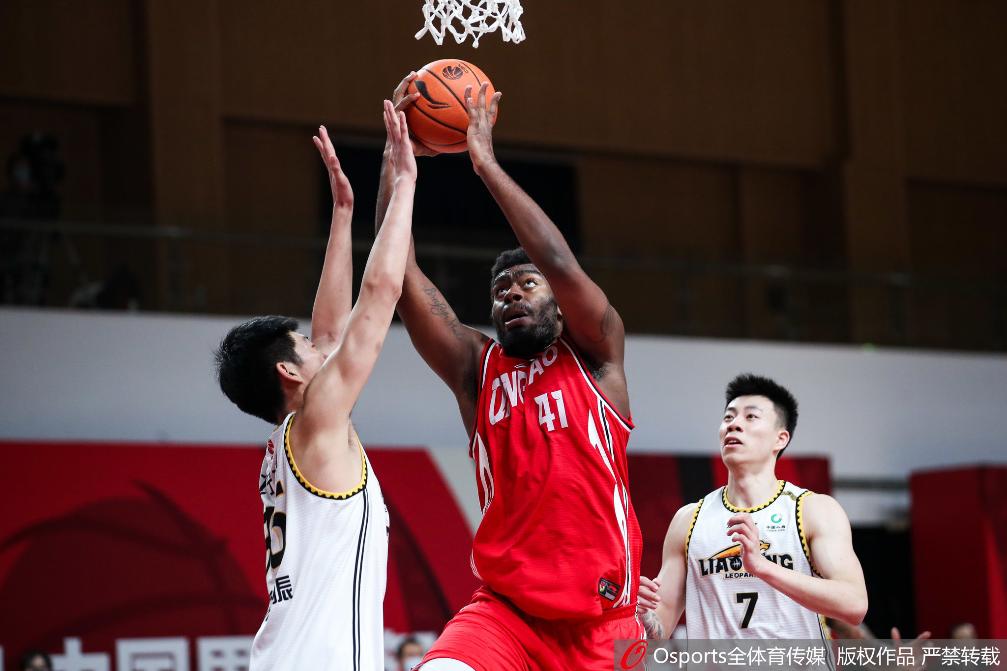 意甲关键时刻走向成谜,辽宁本钢队长鼓劲,更衣室稳定,身体对抗强度拉满(cba辽宁本钢直播今天) 意甲关键时刻走向成谜,辽宁本钢队长鼓劲,更衣室稳定,身体对抗强度拉满(cba辽宁本钢直播今天)