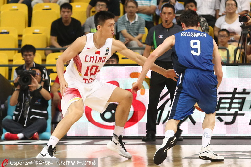 尼斯训练开放日，加时末段远射贴柱引欢呼，CBA季后赛在即，纪律约束更严格的简单介绍