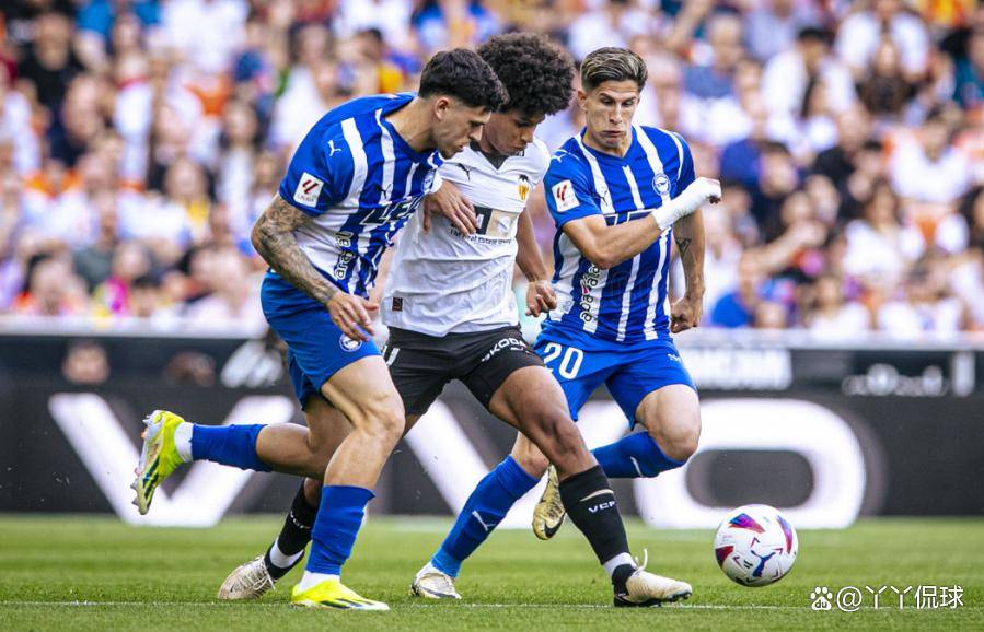 国际比赛日CBA常规赛焦点战，瓦伦西亚止住颓势，引发热议，高层口径保持一致(cba常规赛后个别球迷在马路上呼喊不当言论)