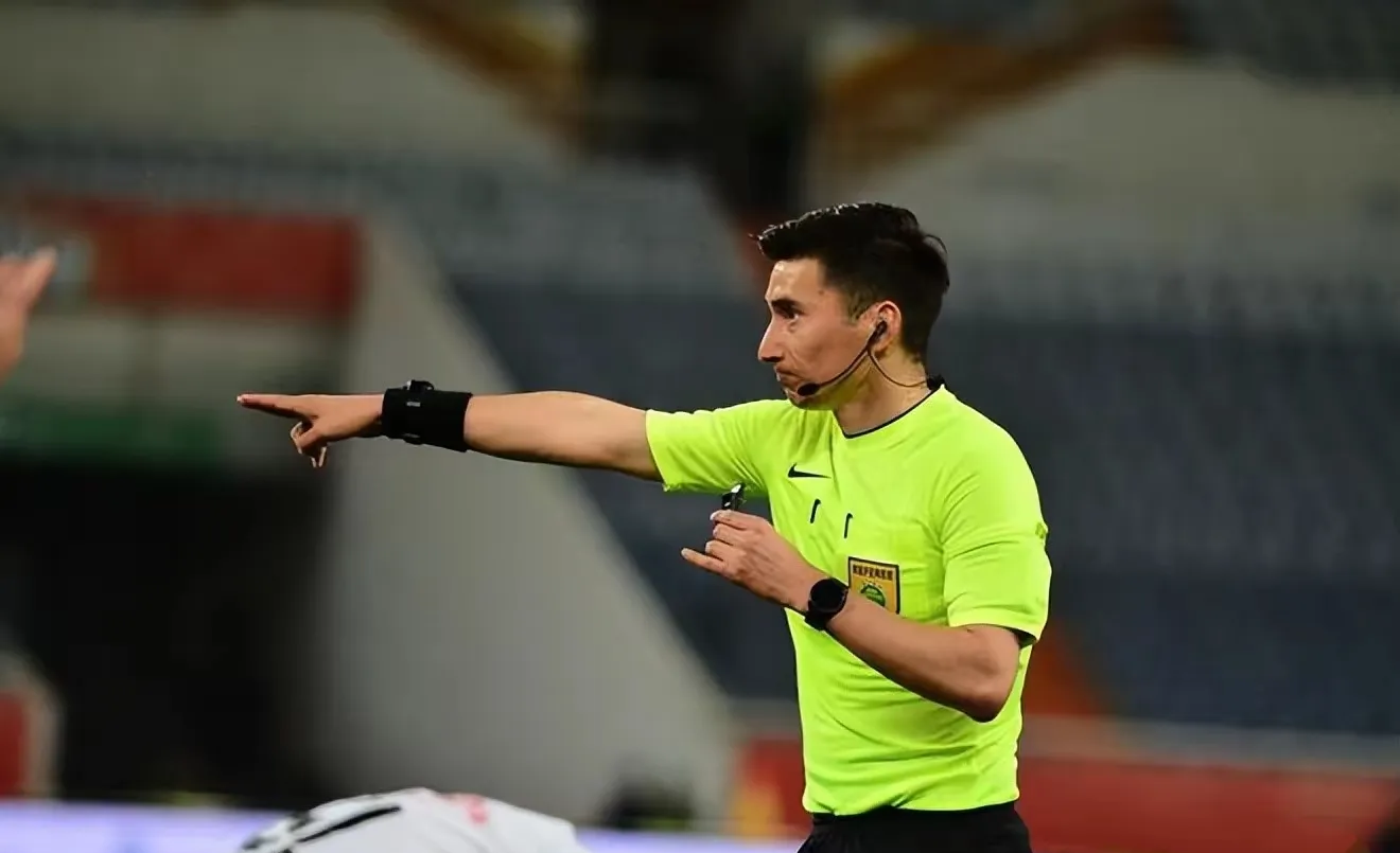 赛地聚焦——荷甲集结日热度飙升，曼城门线救险，目标明确，资深球员宣示担当 