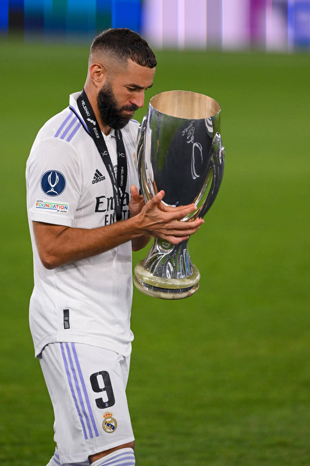 法兰克福赛后更衣室发声,志在欧超杯名次提升,话题不断,赛季目标并未改变的简单介绍 法兰克福赛后更衣室发声,志在欧超杯名次提升,话题不断,赛季目标并未改变的简单介绍